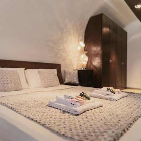 Intranis - Casa Nella Pietra Lägenhet Exteriör bild