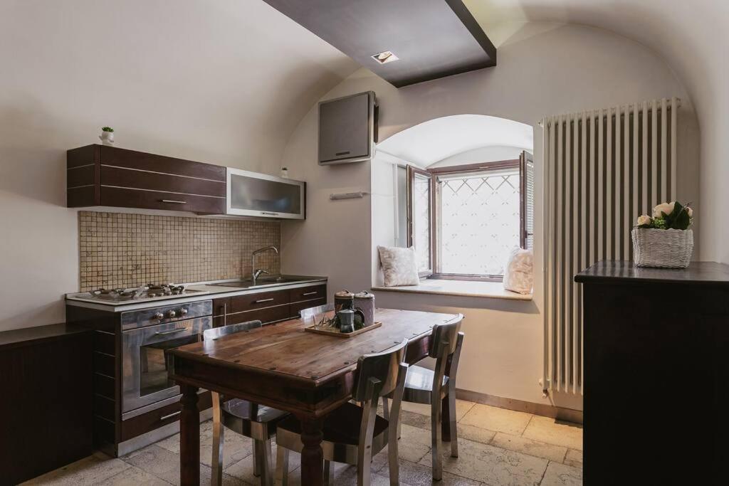 Intranis - Casa Nella Pietra Lägenhet Exteriör bild
